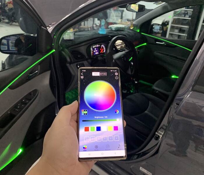 Led-vien-noi-that-oto