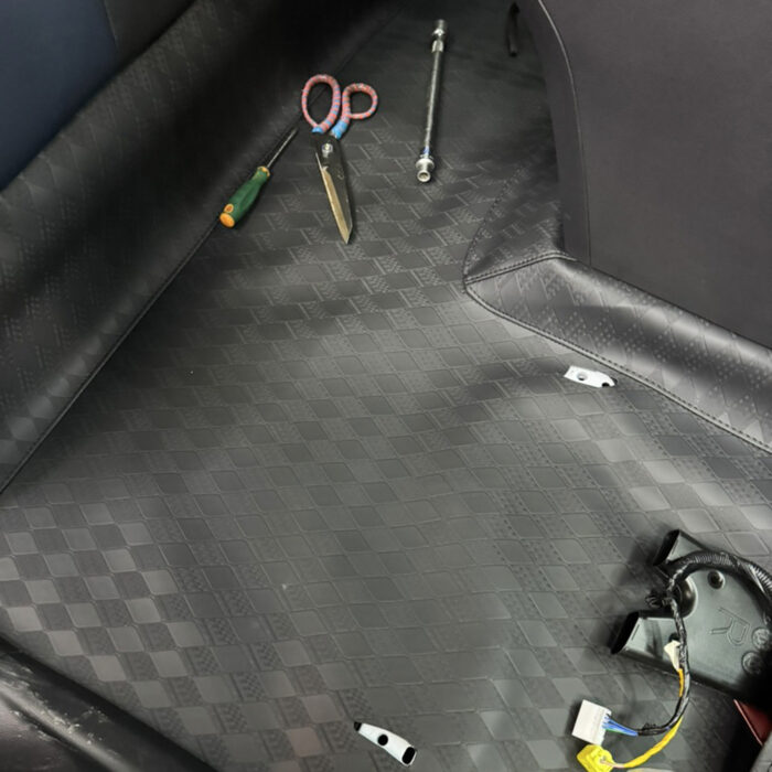 Trải Sàn Da Kim Cương Ô Tô Cao Cấp