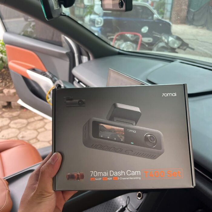 Camera Hành Trình 3 Mắt 70mai T400 – Ghi Trọn Mọi Góc Nhìn, Bảo Vệ Bạn Trên Mọi Hành Trình 2 Camera Hành Trình 3 Mắt 70mai T400